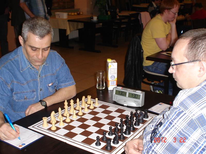 GM Sergey Kasparov gegen Ing. Gernot Gruber